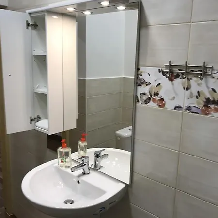 Dnm Apartment *